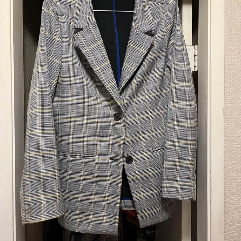 Gray Plaid Women's Blazer